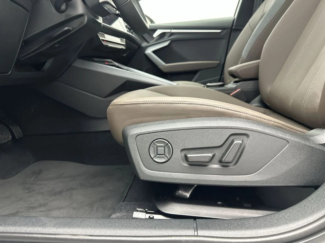 Audi A3 Sedan Advanced 35 TFSI  _WHITE