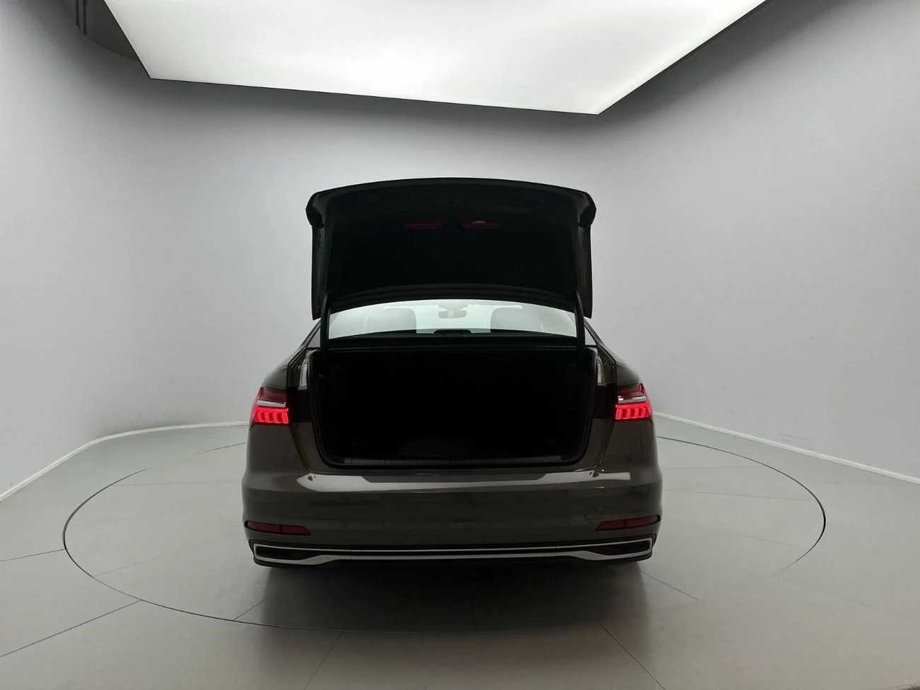 Audi A6 40 TFSI Sedan Advanced _2025_ 2.0
