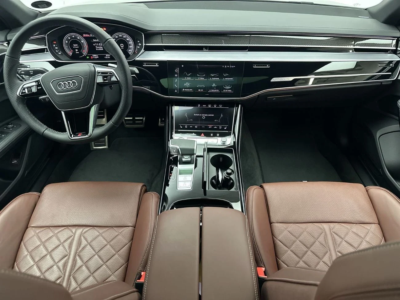 Audi A8 55 TFSI Luxury 2025