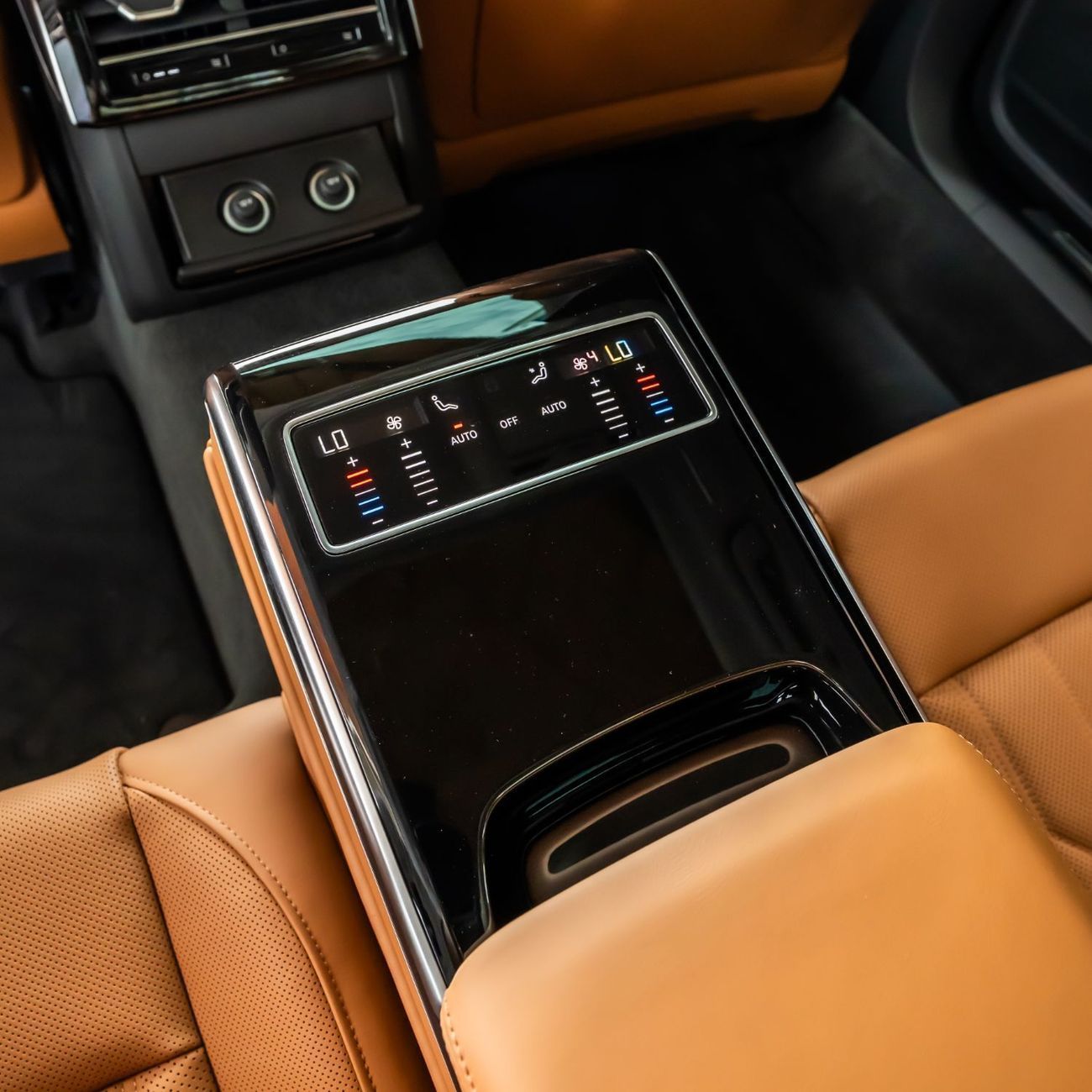 Audi A8 55 TFSI LWB 2026 V6_ 3.0L