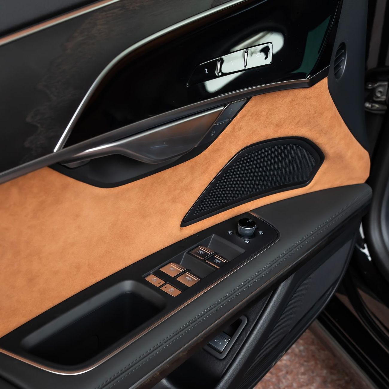 Audi A8 55 TFSI LWB 2026 V6_ 3.0L