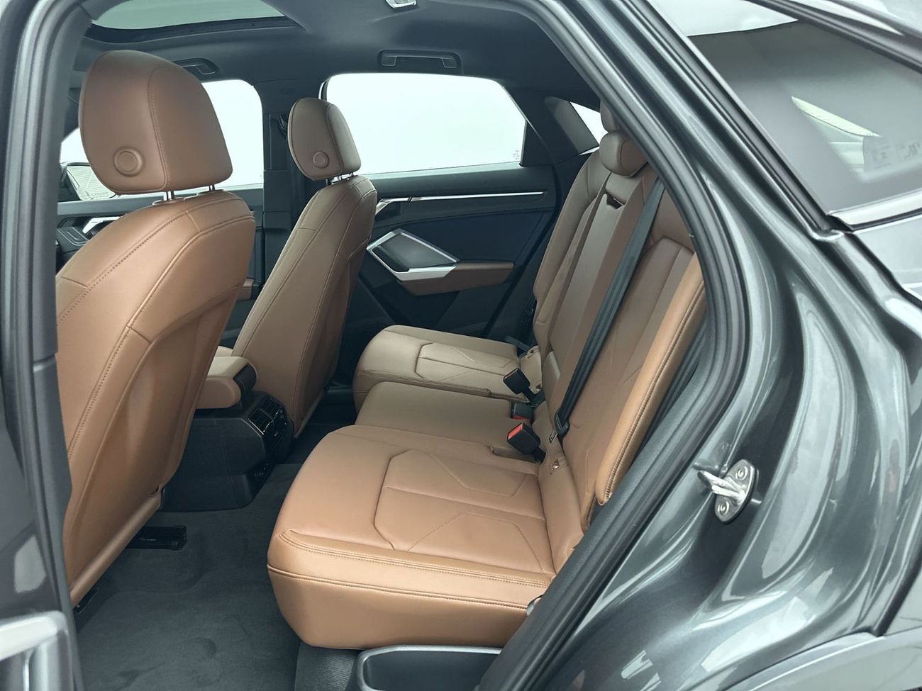 Audi Q3  Sportback 40 TFSI _ S line  2025