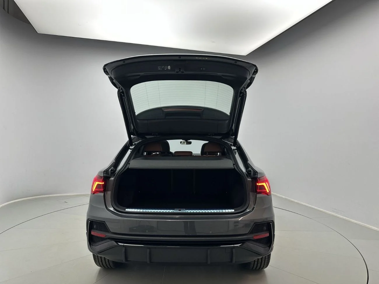 Audi Q3  Sportback 40 TFSI _ S line  2025
