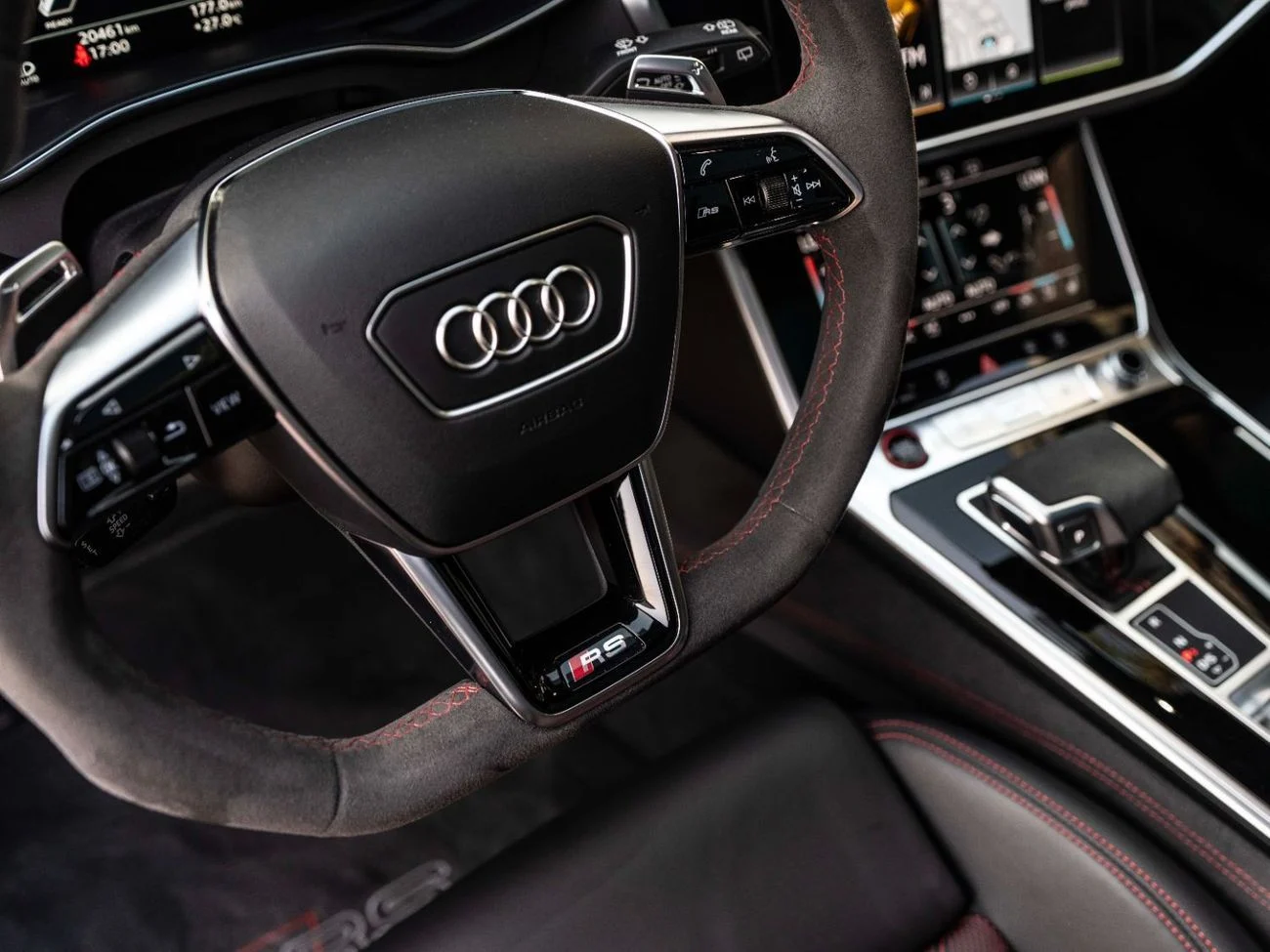 Audi RS6 Avant Performance 2025_ 4.0