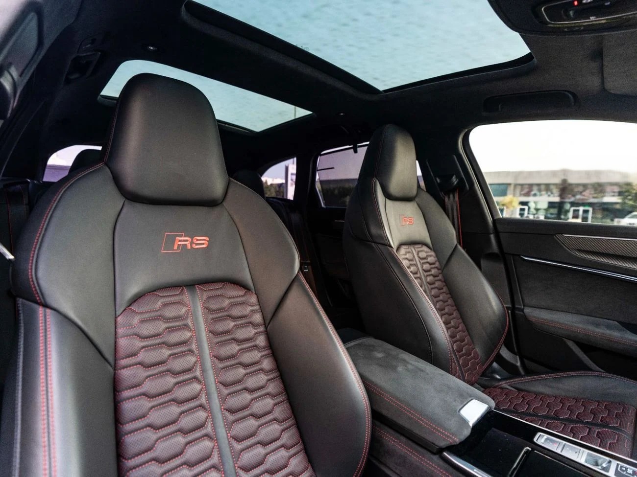 Audi RS6 Avant Performance 2025_ 4.0