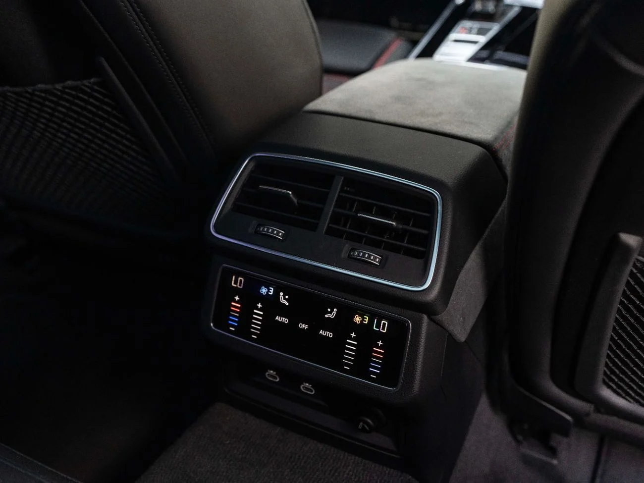 Audi RS6 Avant Performance 2025_ 4.0
