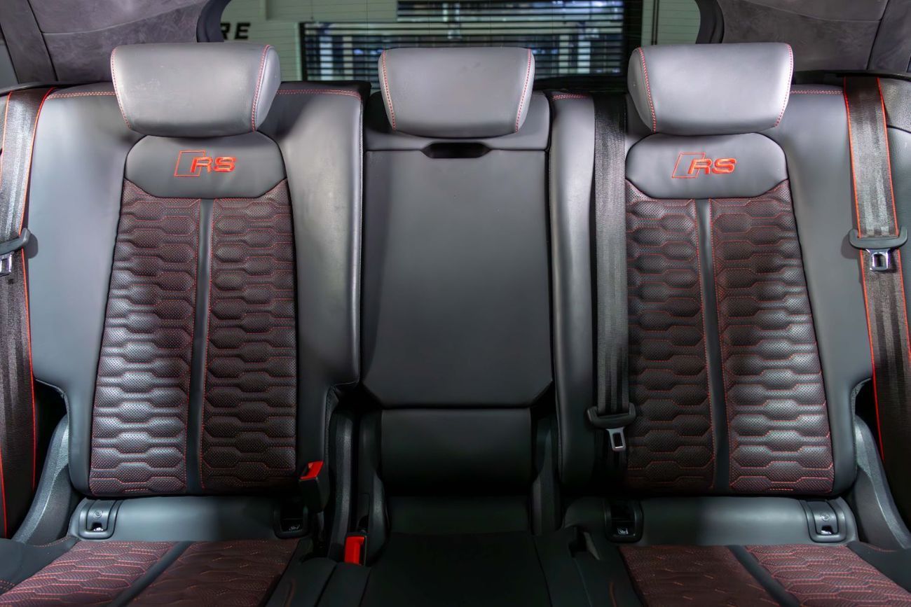 Audi RSQ8 TFSI quattro 4.0L Super SUV