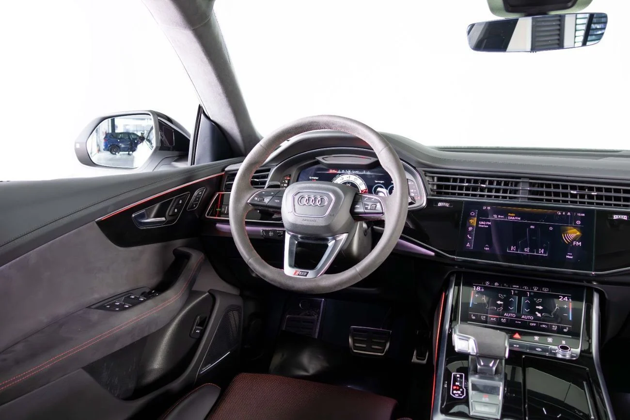 Audi RSQ8 TFSI quattro 4.0L Super SUV