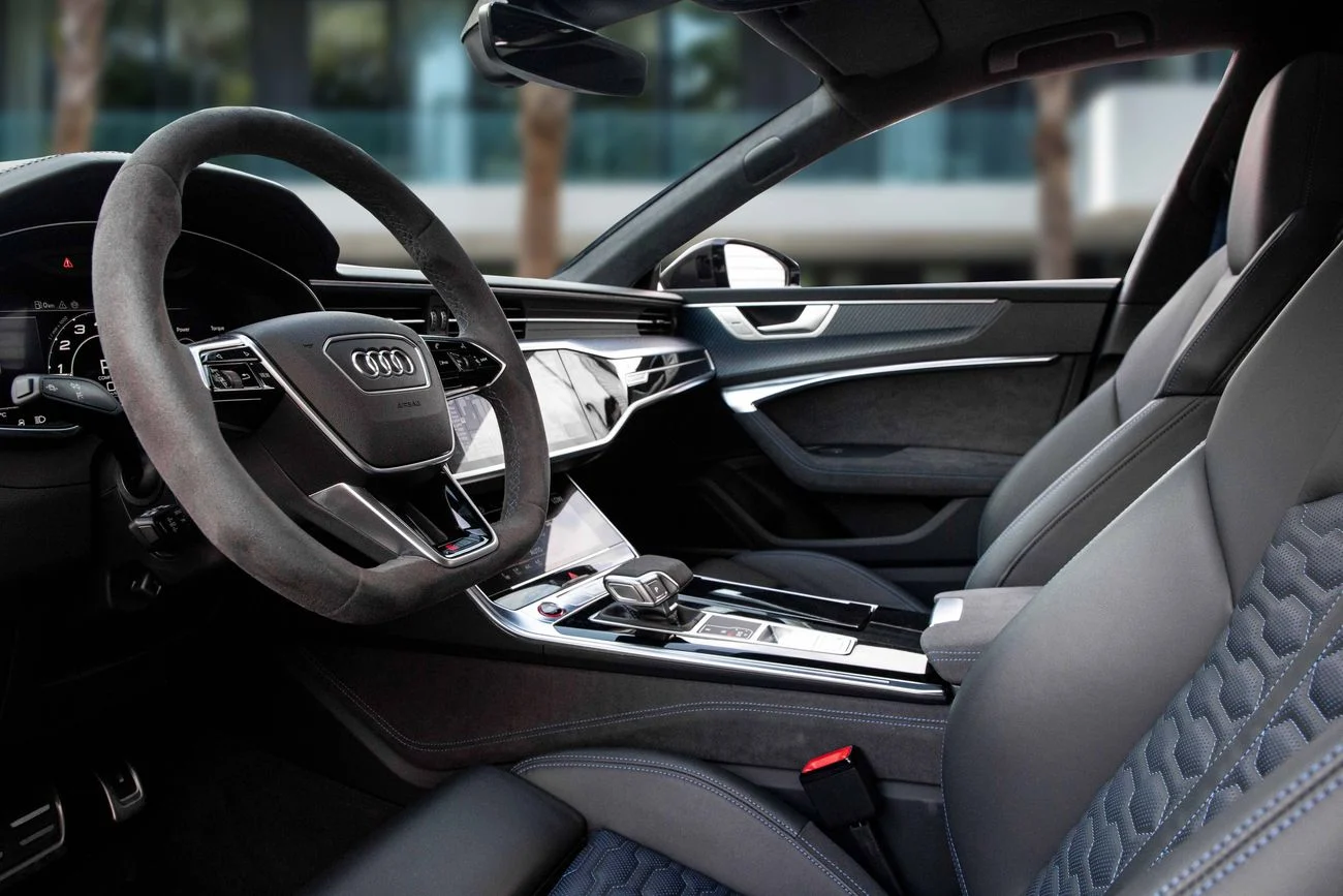 Audi S7 RS7_2025_ HYBRID