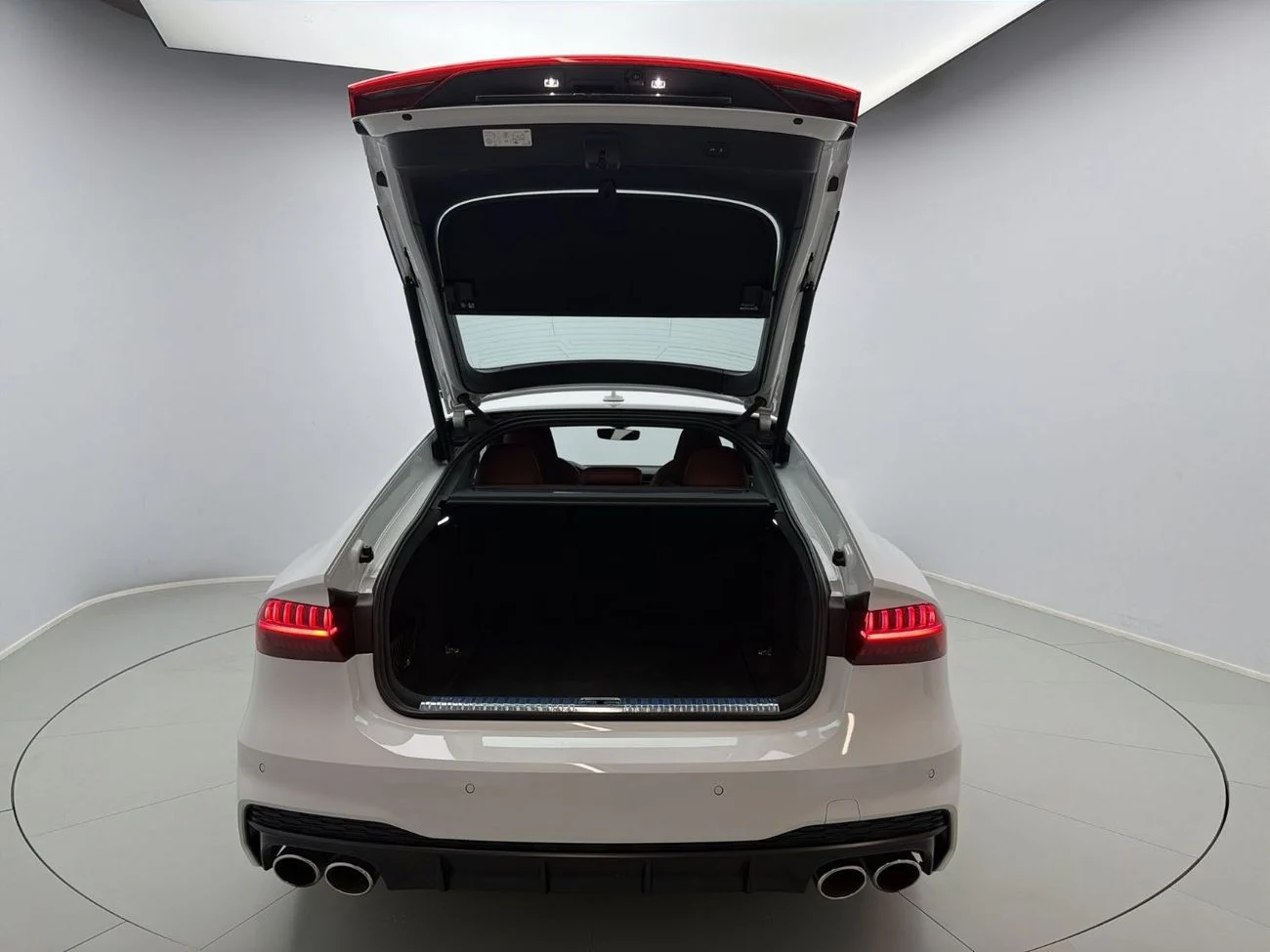 Audi S7 TFSI quattro 2.9L Sportback TFSI