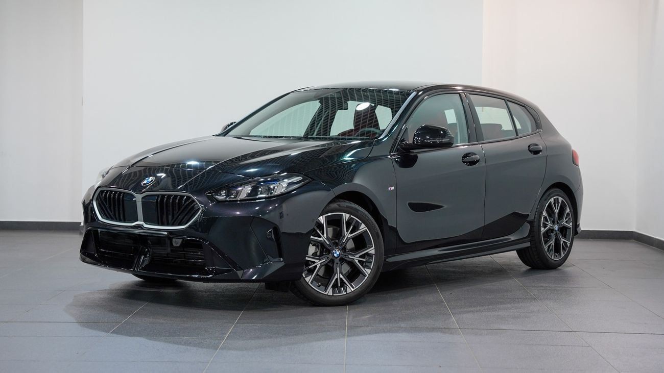 BMW 118i _2025 AT _4 Cylinders