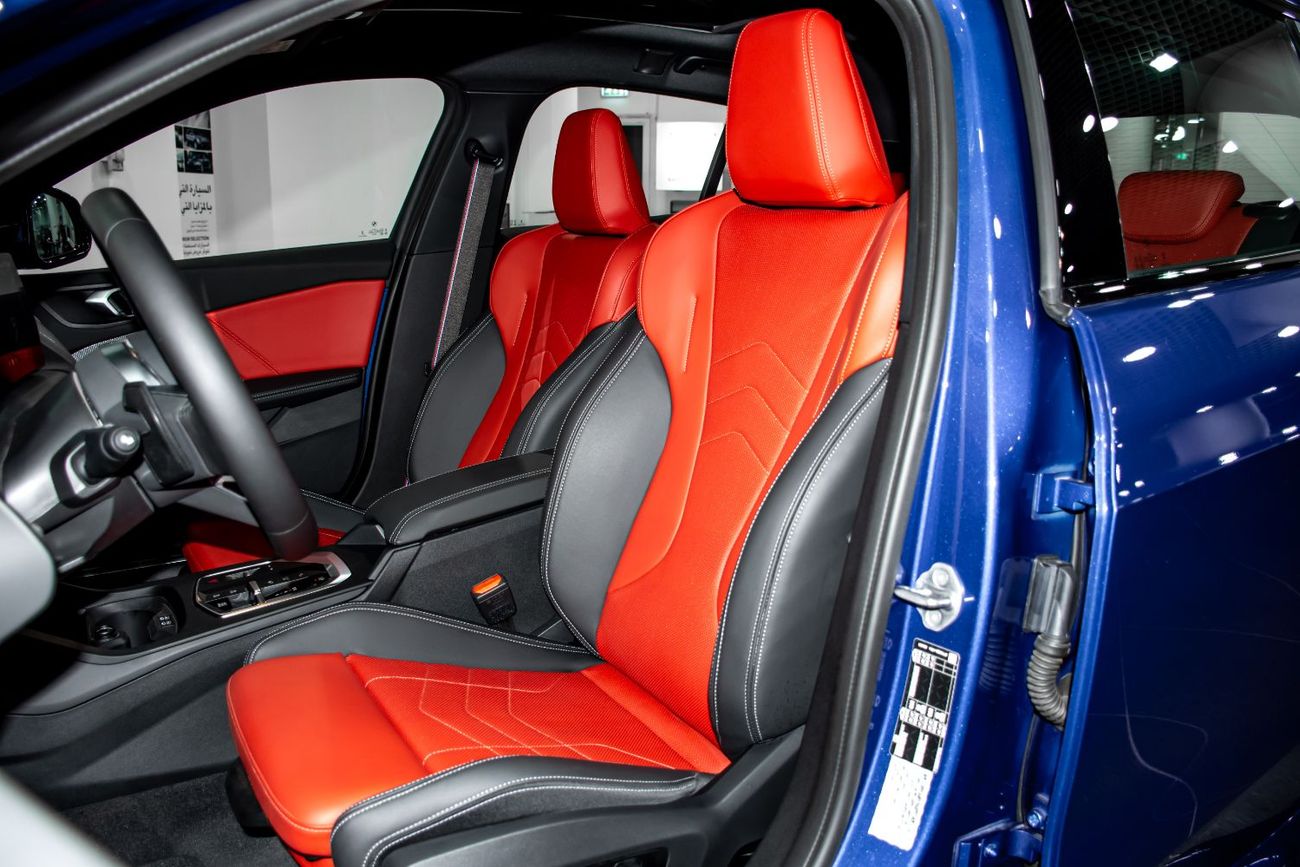 BMW 118i LUXURY M SPORT PACKAGE _2025