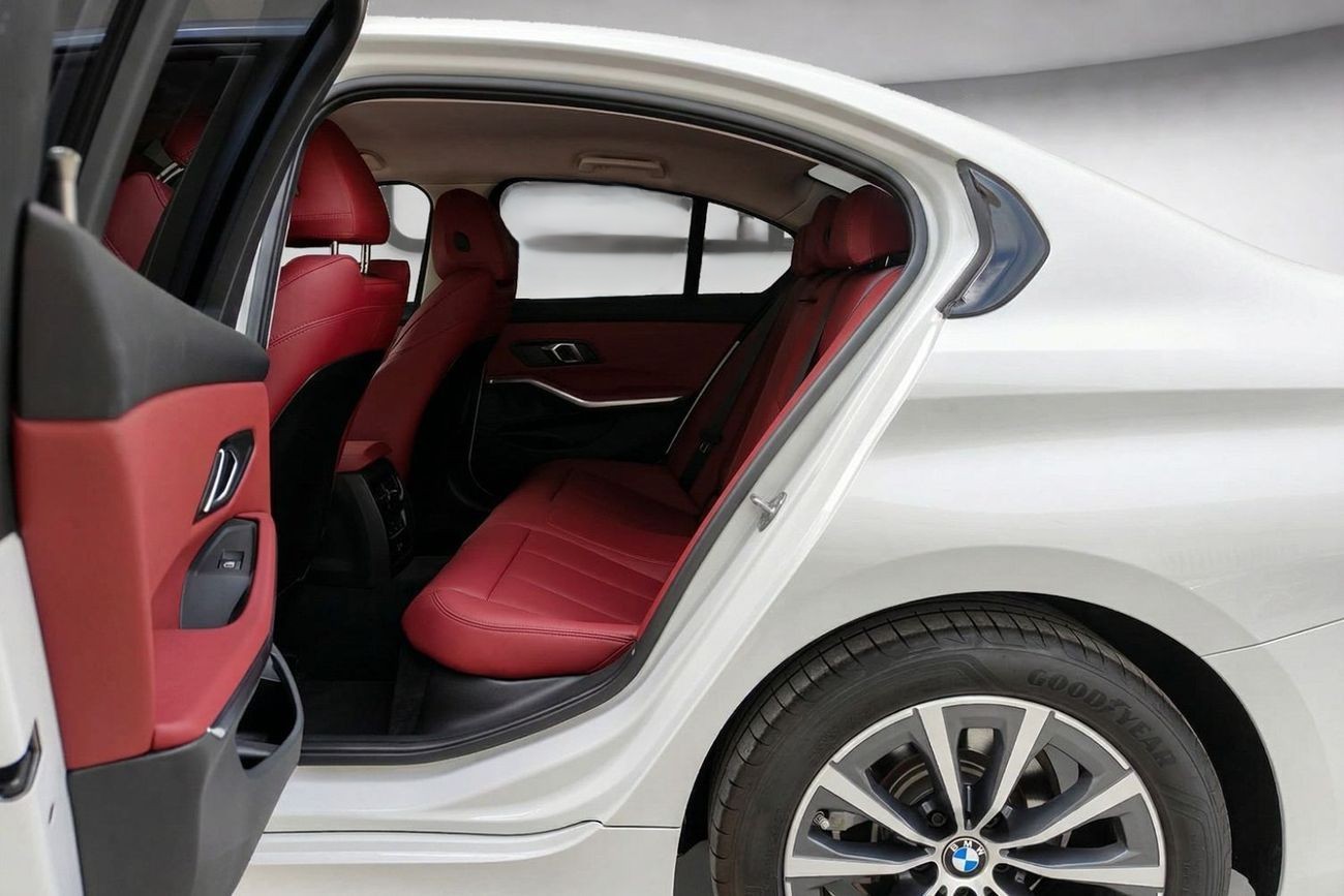 BMW 318i _2025_2.0l