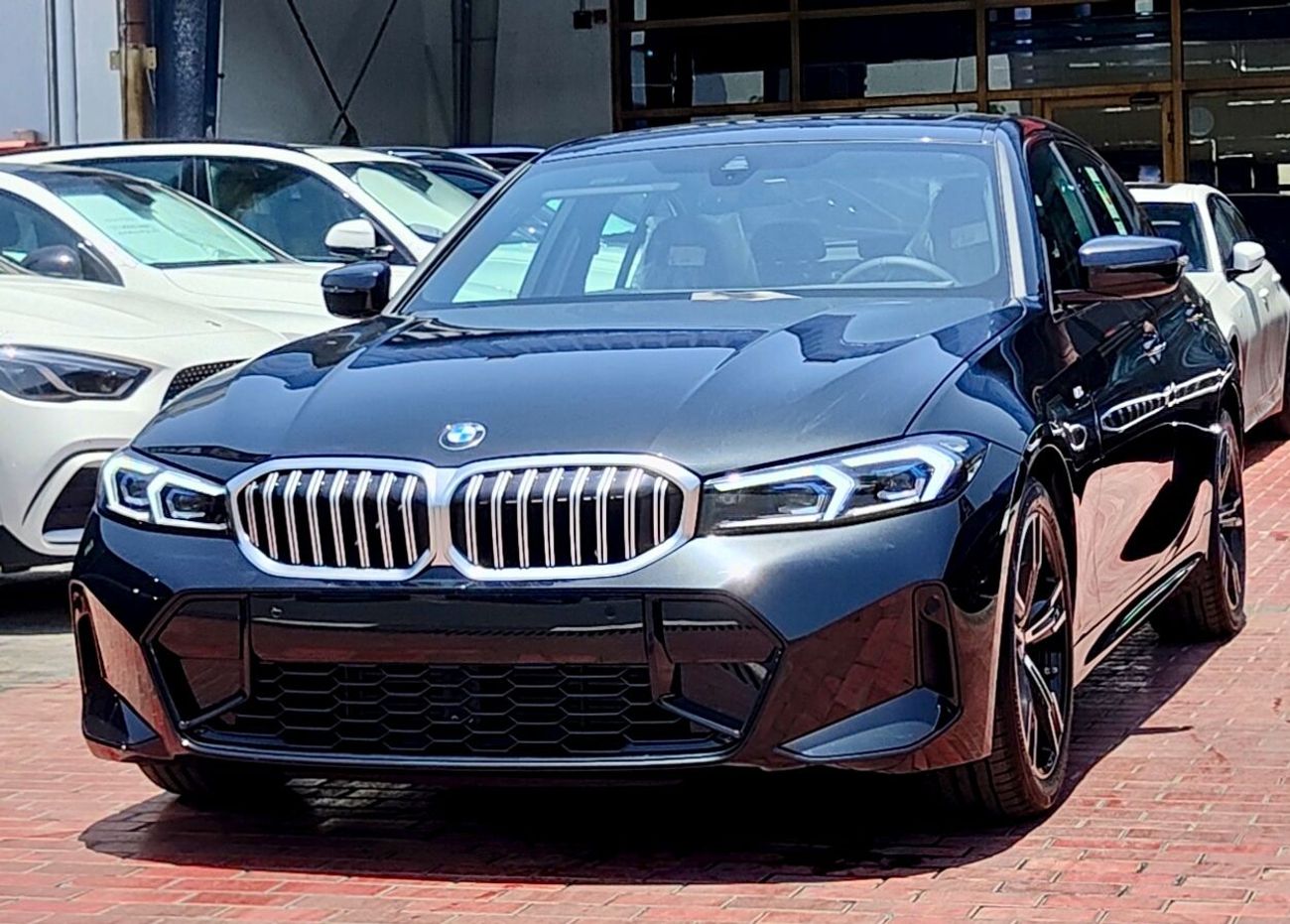 BMW 318i LUXURY M SPORT _2026_2.0l