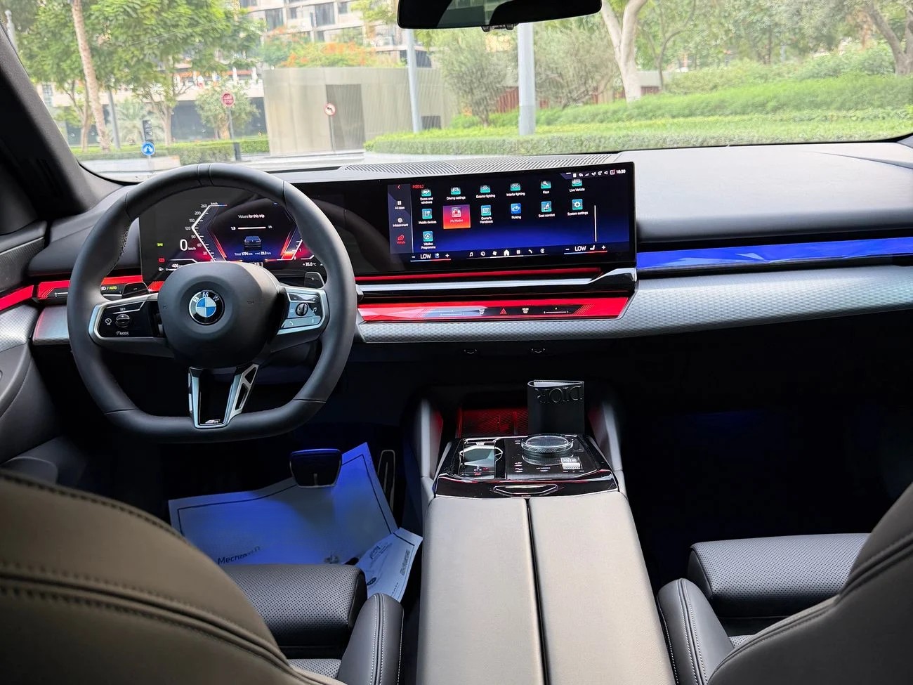 BMW 520I M SPORT TITANIUM  _2025 _2.0L _PETROL