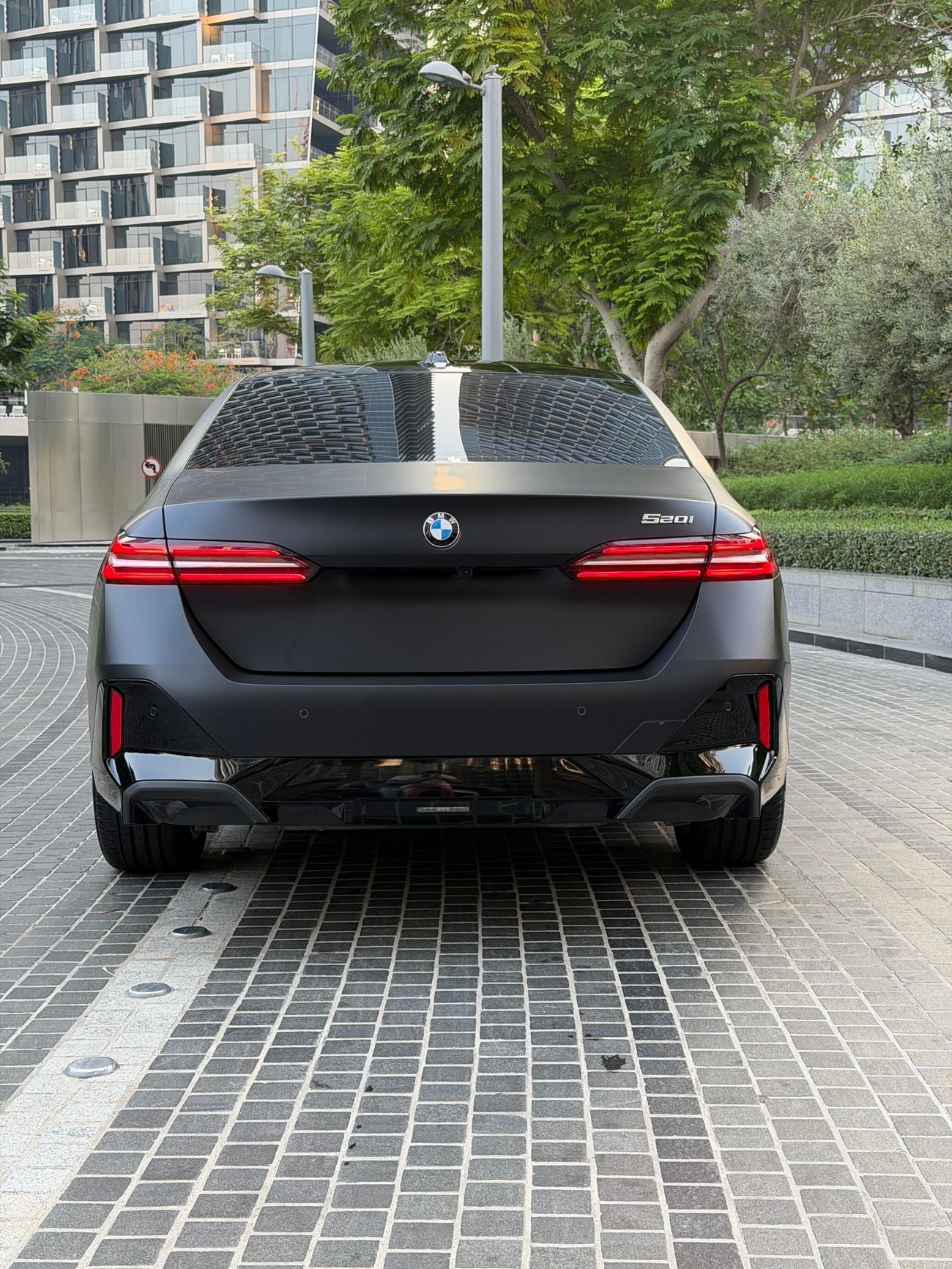 BMW 520I M SPORT TITANIUM  _2025 _2.0L _PETROL