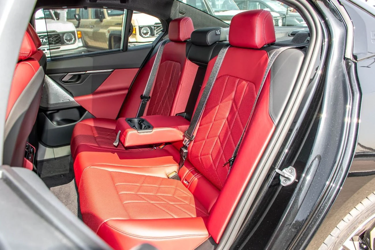 BMW 530i M SPORT SEDAN _ 2026_2.0l _petrol