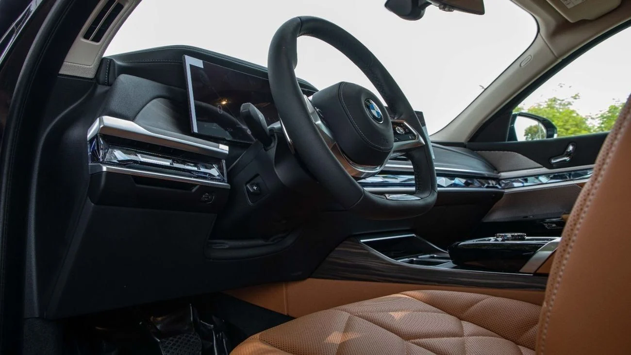 BMW 735i _2026 _3.0L