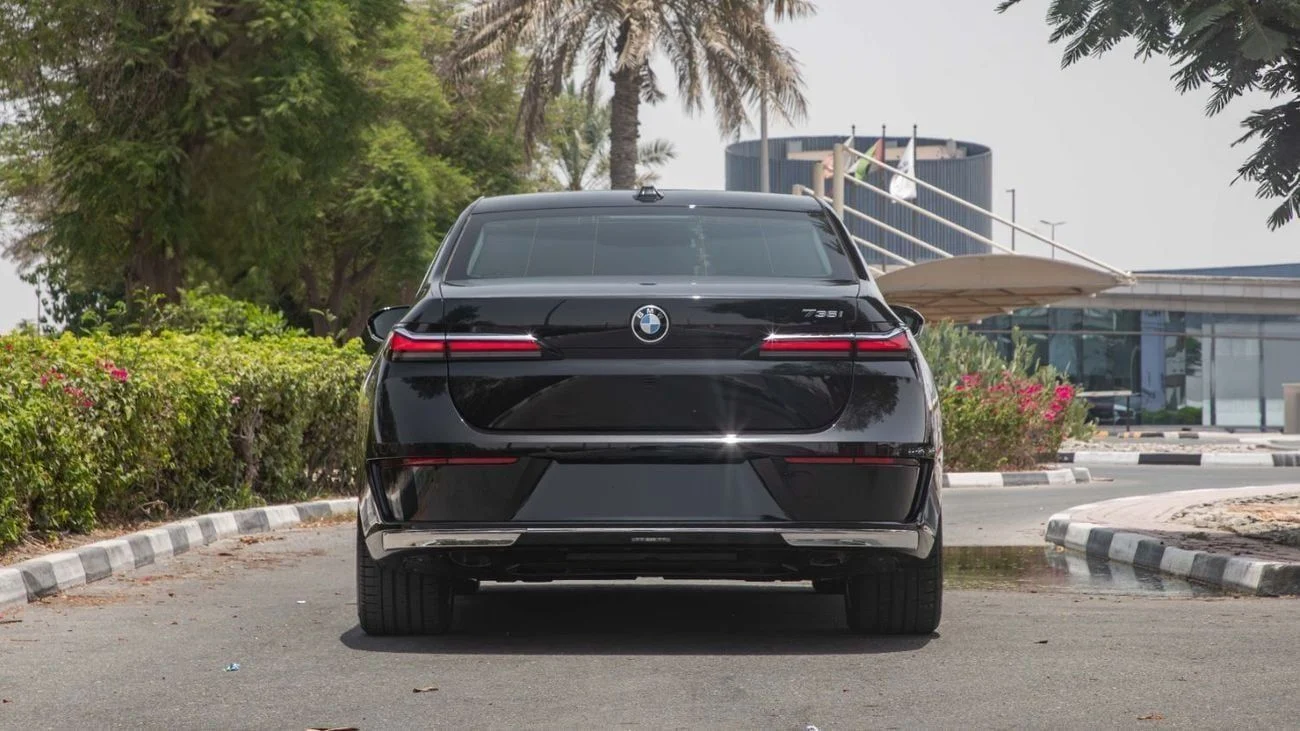 BMW 735i _2026 _3.0L