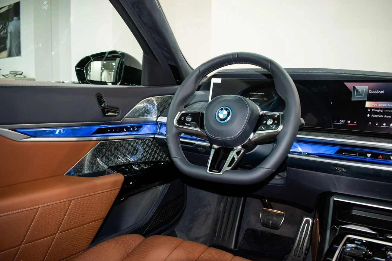 BMW i7 _ 2026_ Electric