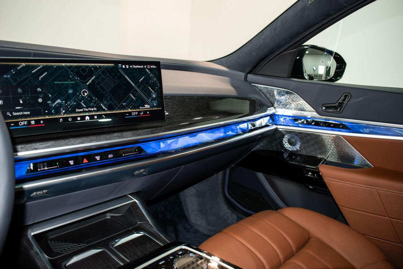 BMW i7 _ 2026_ Electric