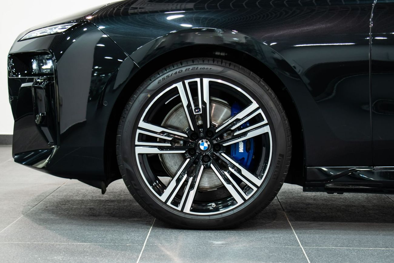BMW i7 _ 2026_ Electric