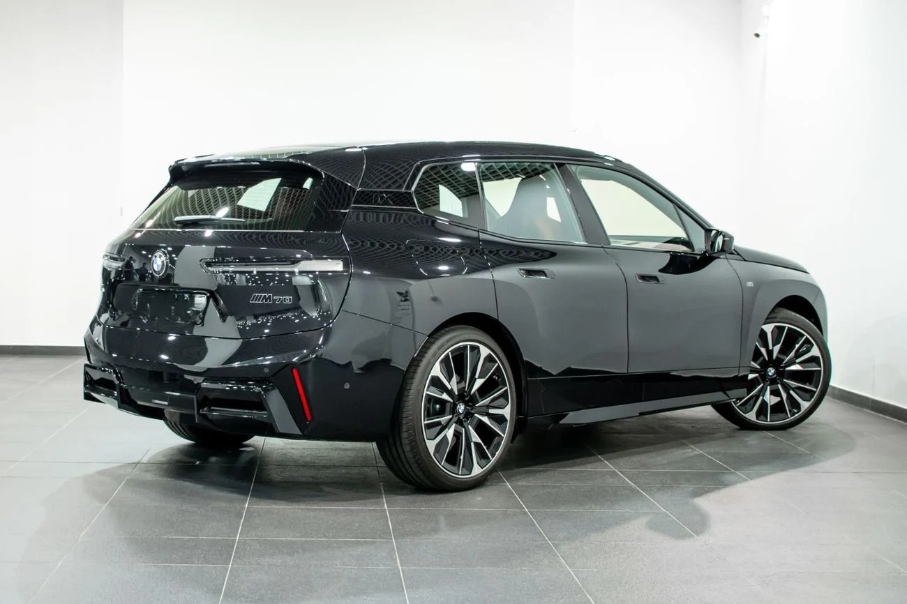 BMW iX iX M70 xDrive _2026