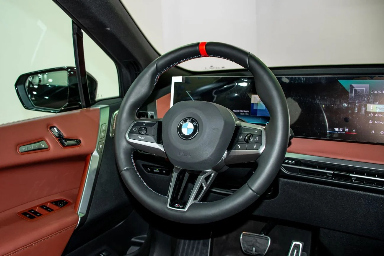 BMW iX iX M70 xDrive _2026