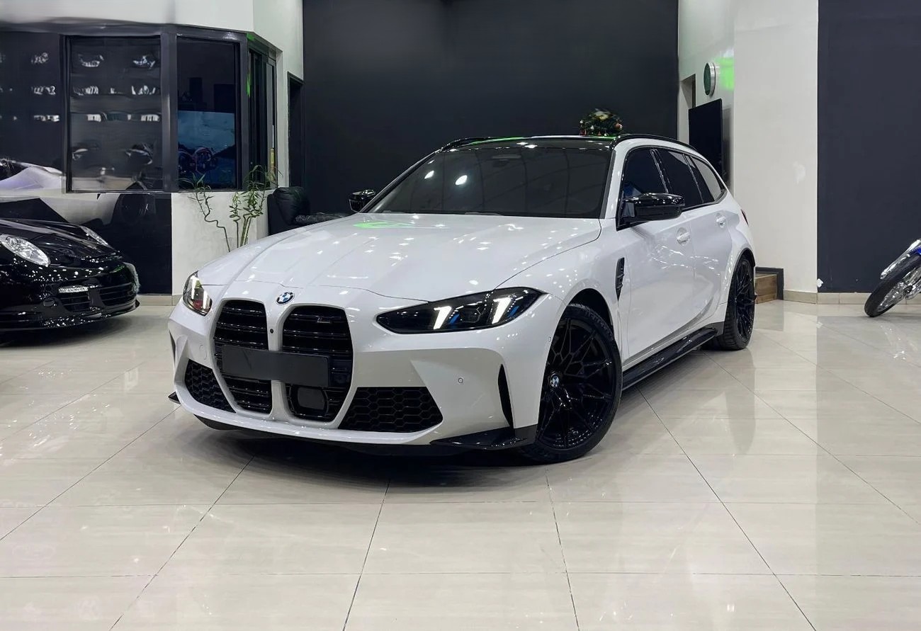 BMW M3 _3.0l _ 2025 _Electric _6 Cylinders