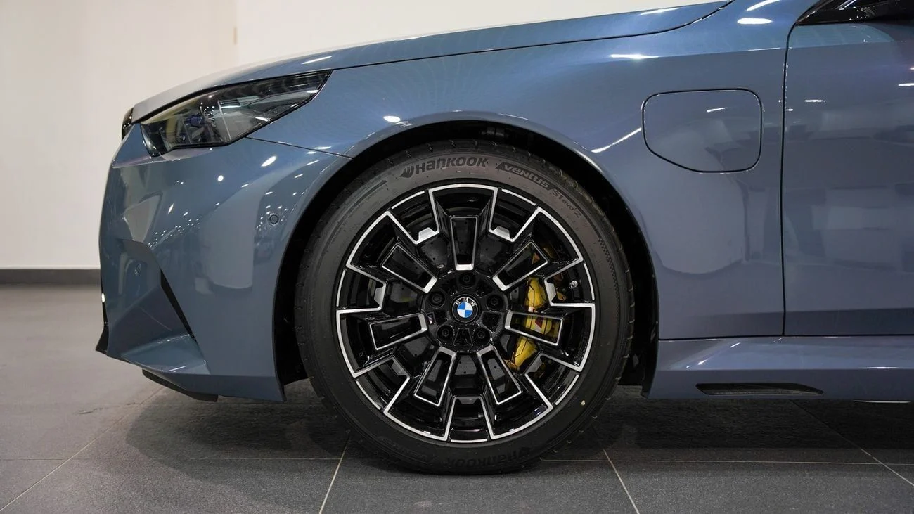 BMW M5 _ 2026