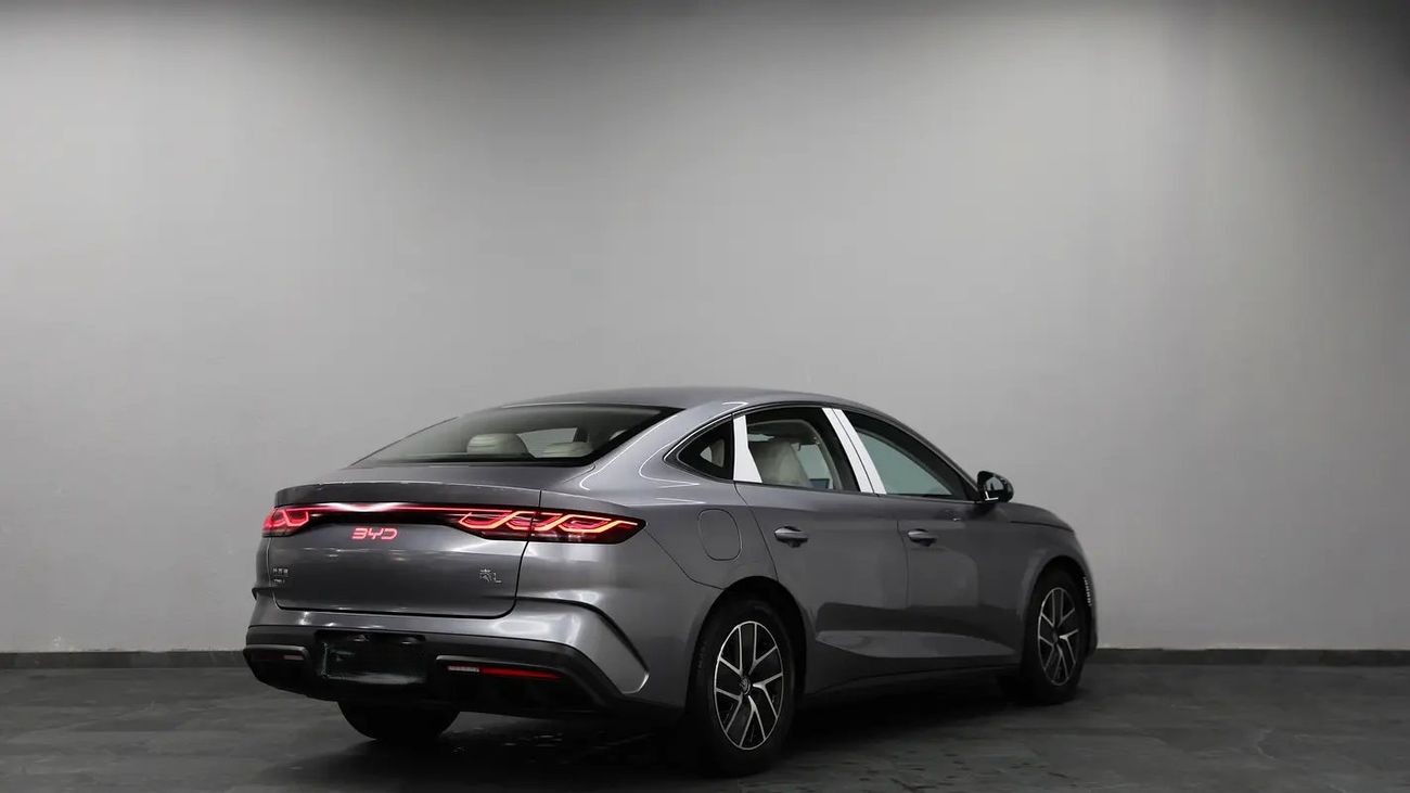 BYD Qin L DM-i _2025-HYBRID _ GREY