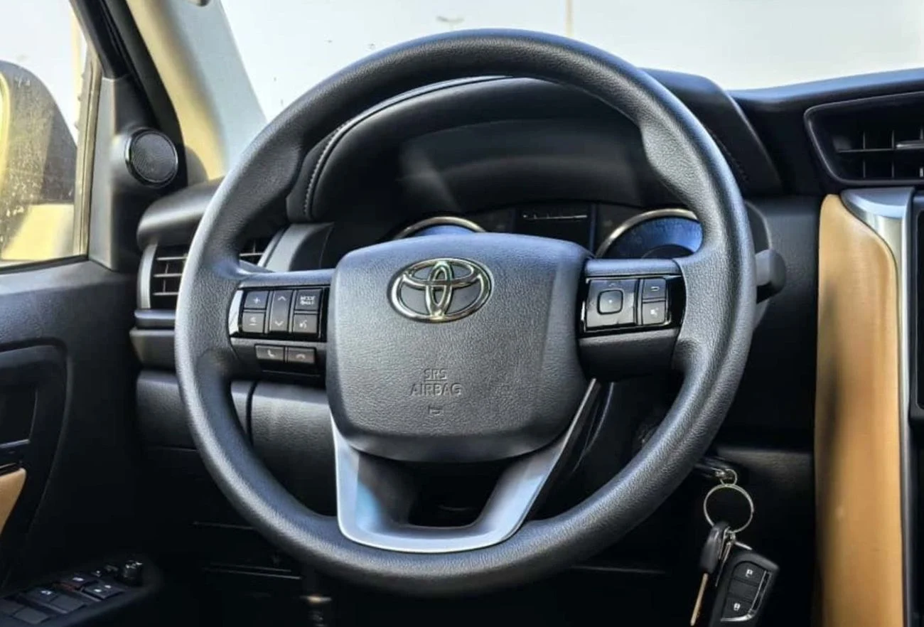 FORTUNER,2.7L,PETROL,4X4,MANUAL AC,17''AW,AT,2026MY
