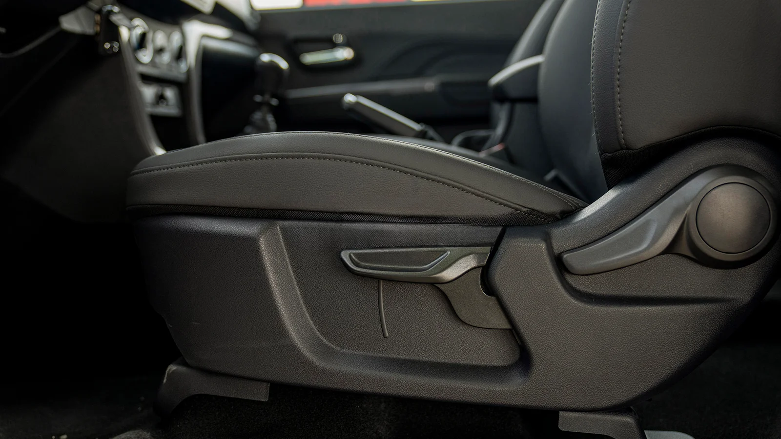 GREAT WALL WINGLE 5 DC 2.0D MT MY2025 – WHITE