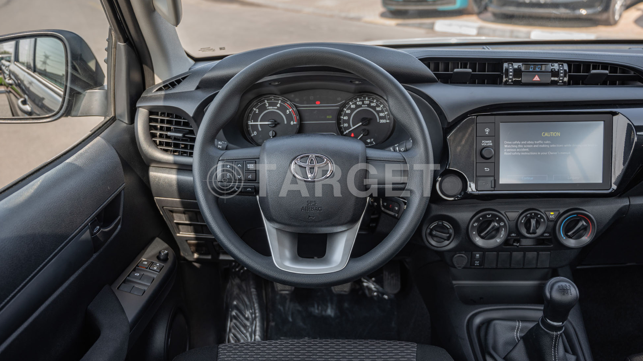 HILUX 2.4L MED Basic GRAY