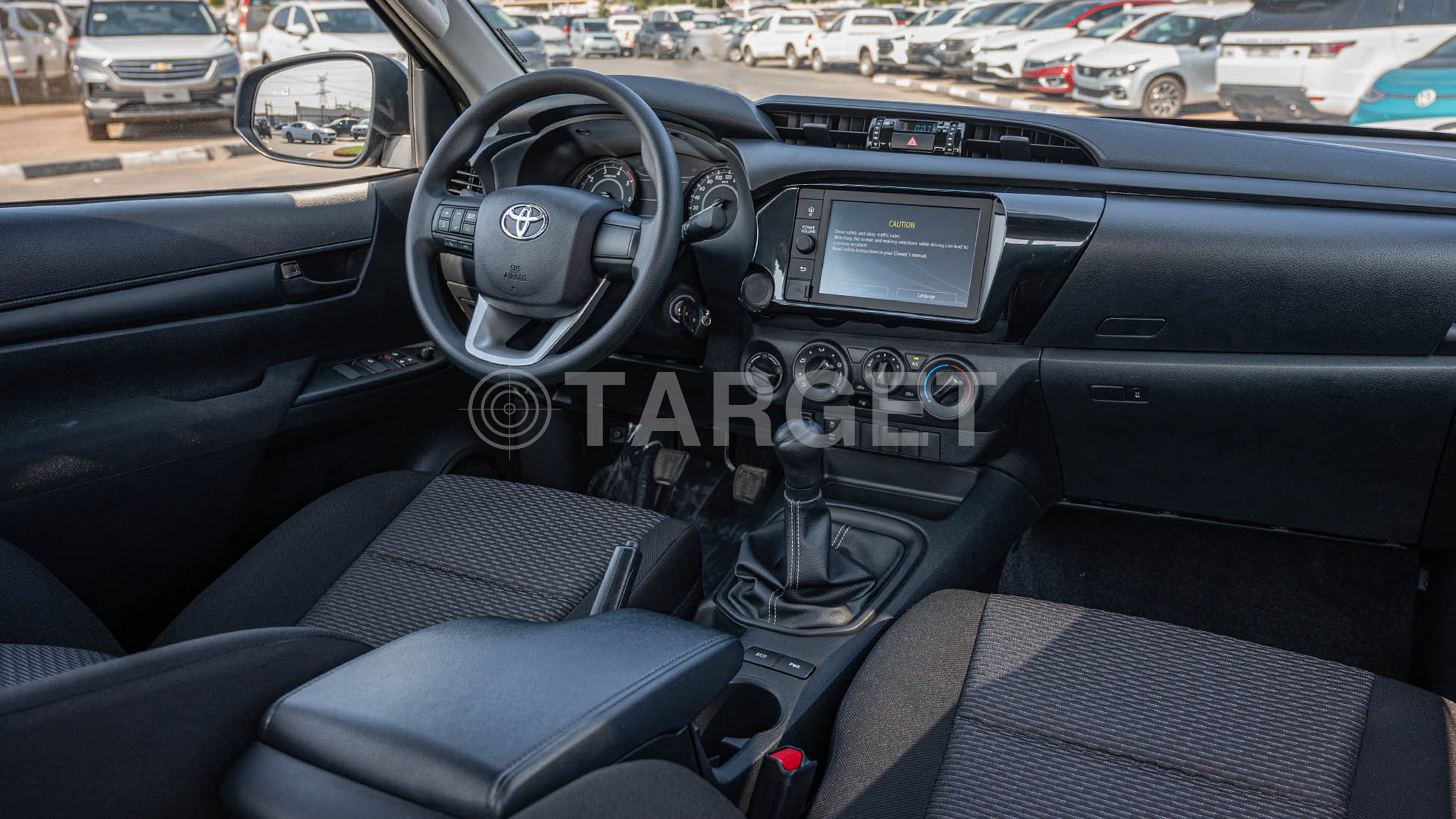 HILUX 2.4L MED Basic GRAY