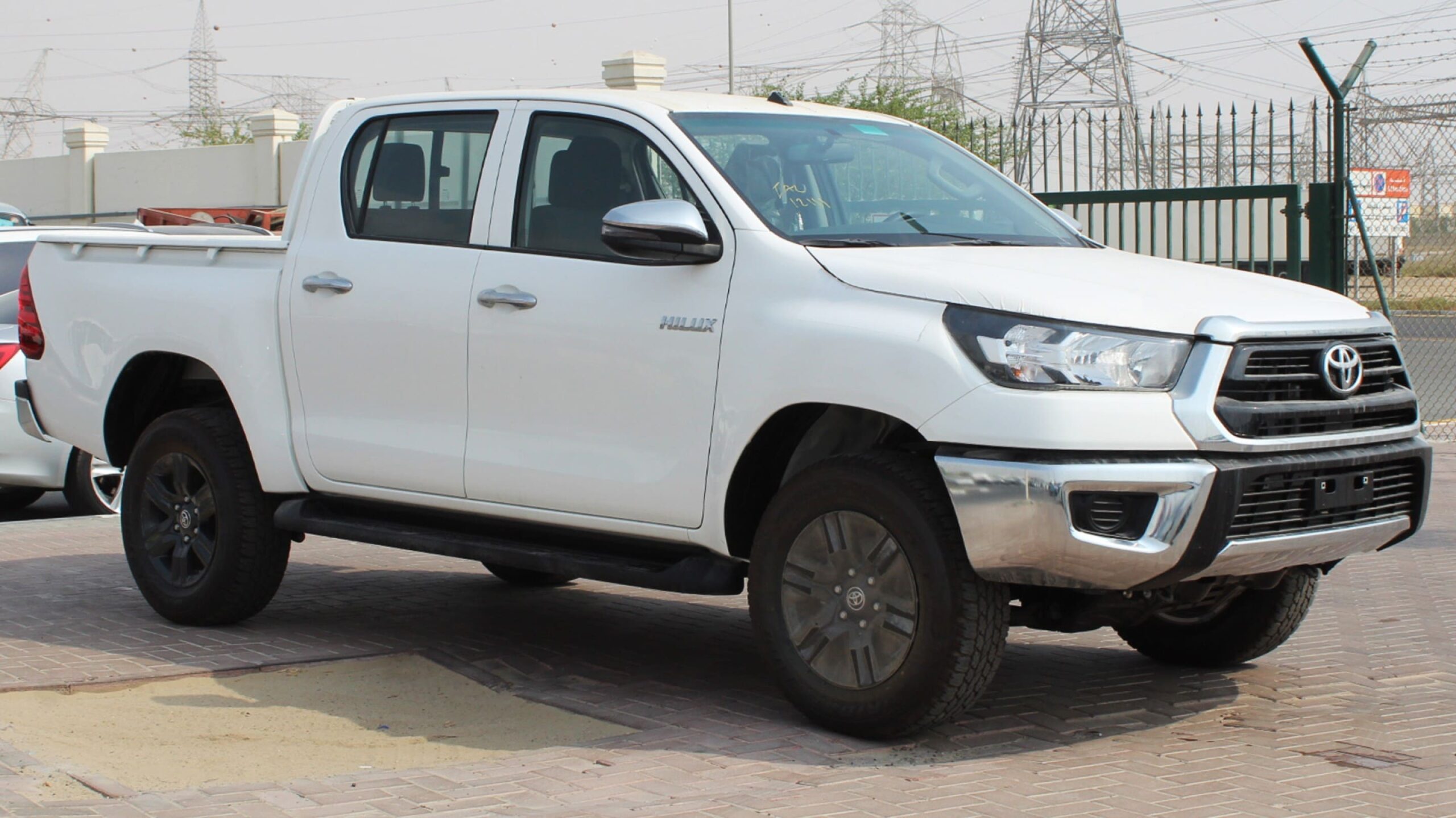 HILUX 2.7L COMFORT DC 6-AT 4X4 HI SPECS