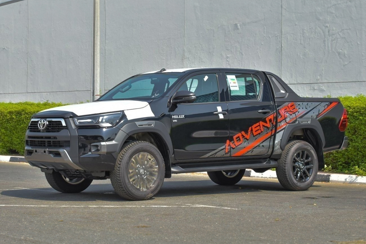 HILUX ADVENTURE 4.0P  _ BLACK