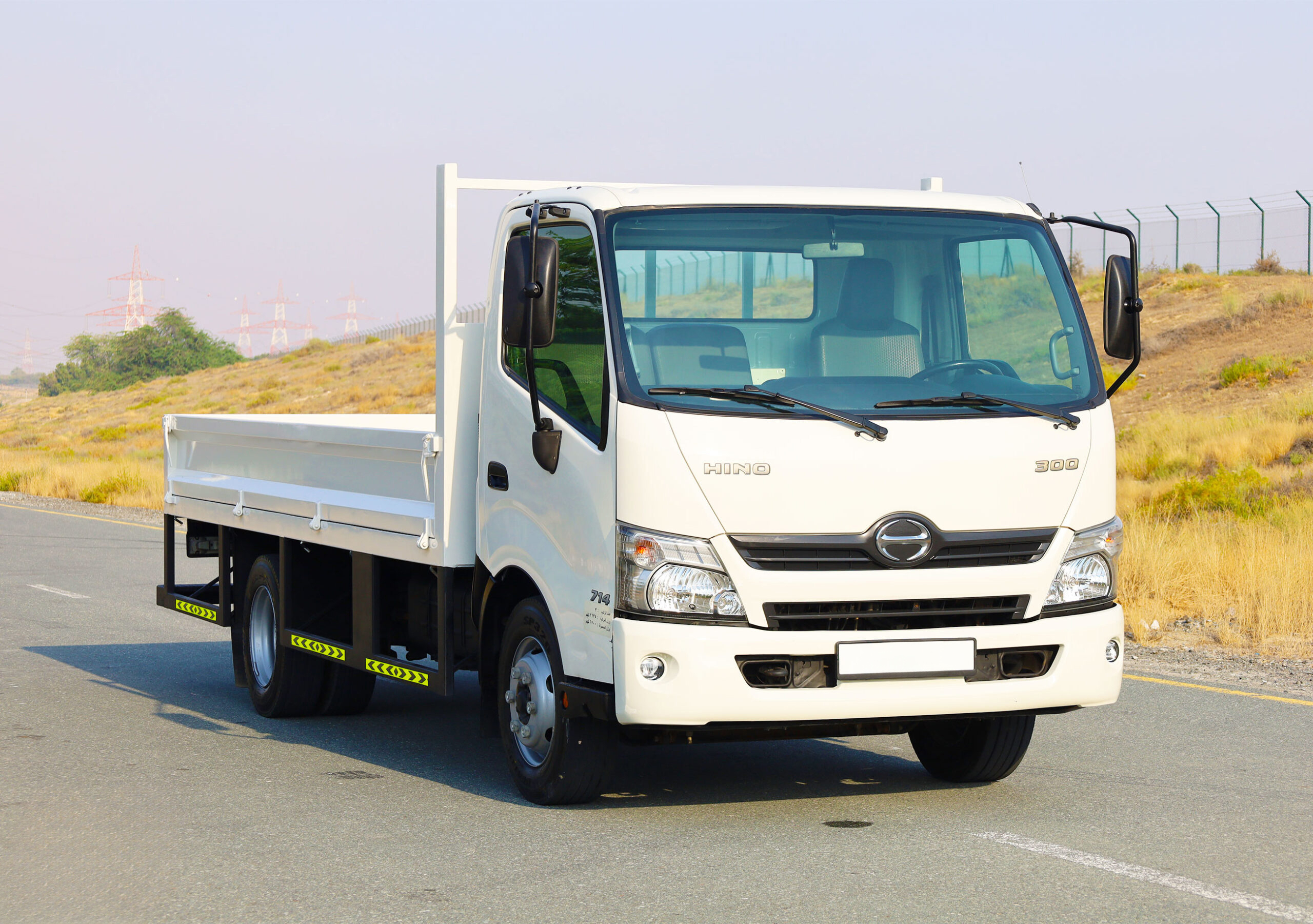 Hino 300 Series 714