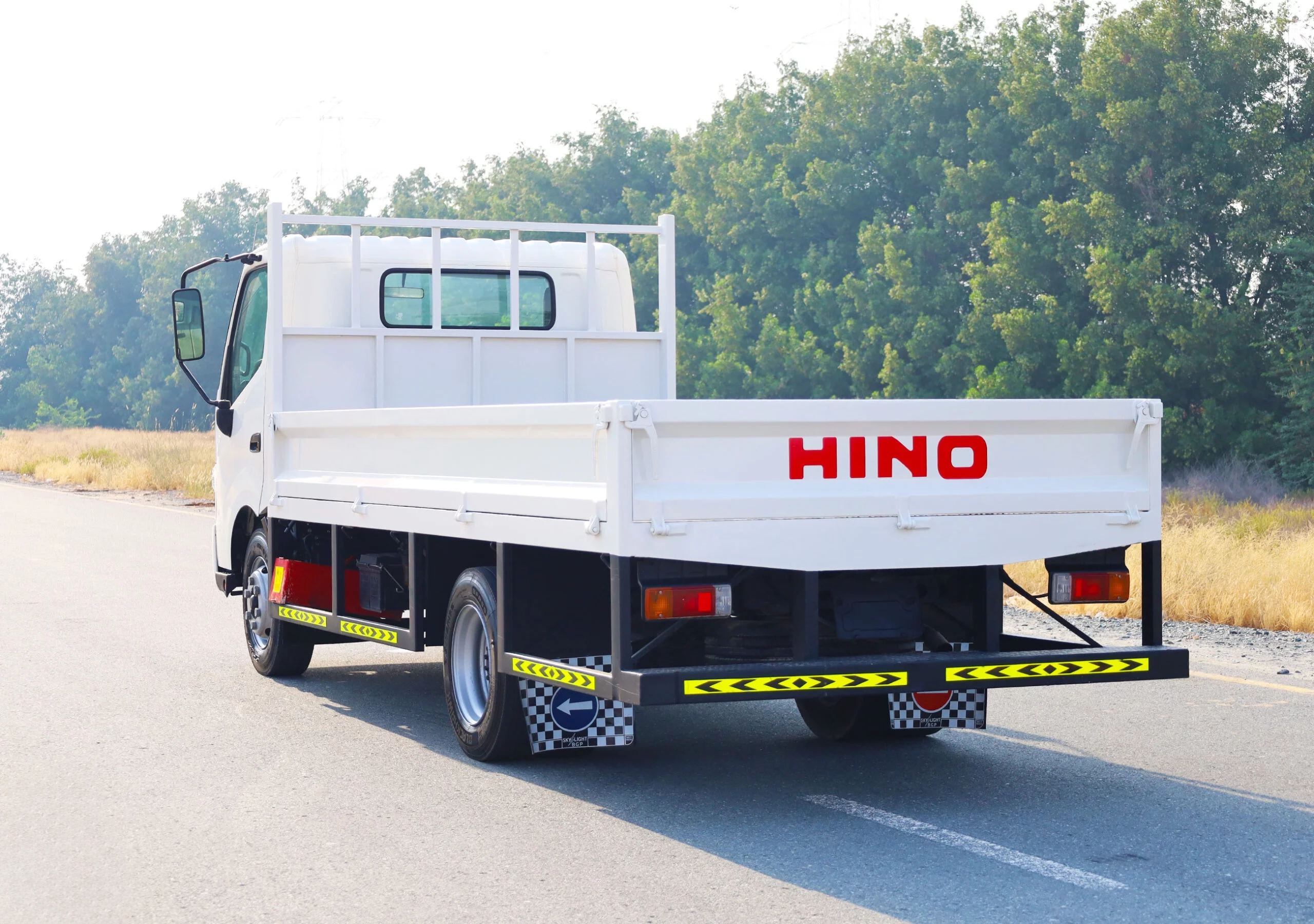 Hino 300 Series 714