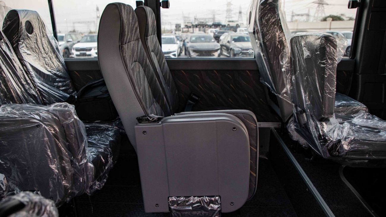 Hyundai County FL 28-seater 3.9L Diesel 2026