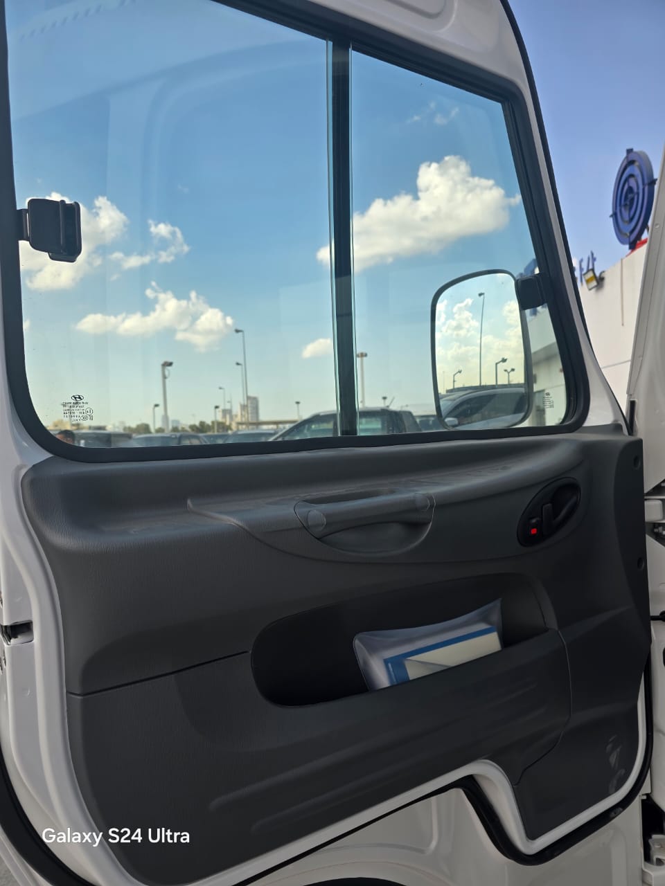 HYUNDAI COUNTY MODEL 2026 3.9L - DIESEL