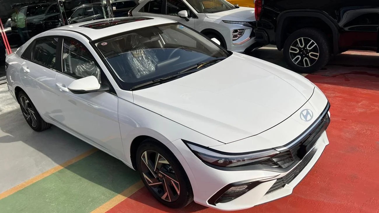 Hyundai Elantra 1.5L CVT GLX Elite Edition  2025