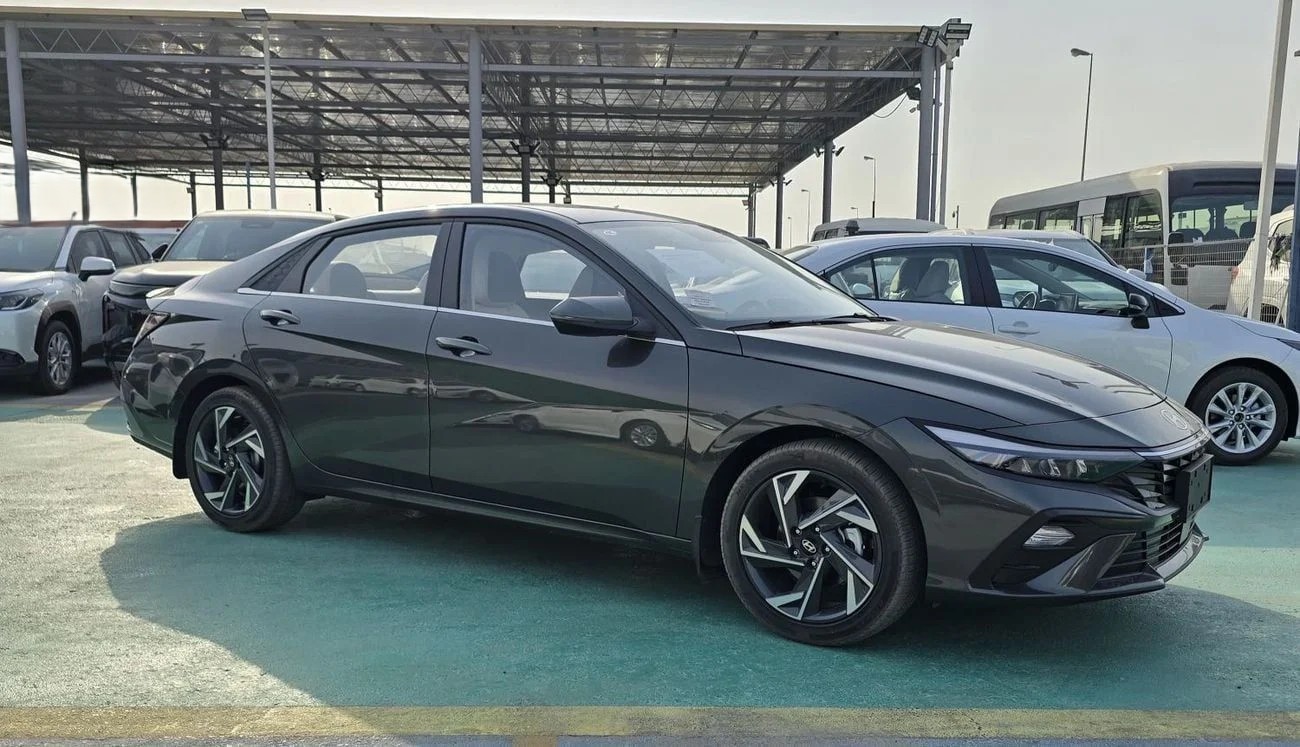 HYUNDAI ELANTRA 1.5L  MODEL FULL OPTION _ black