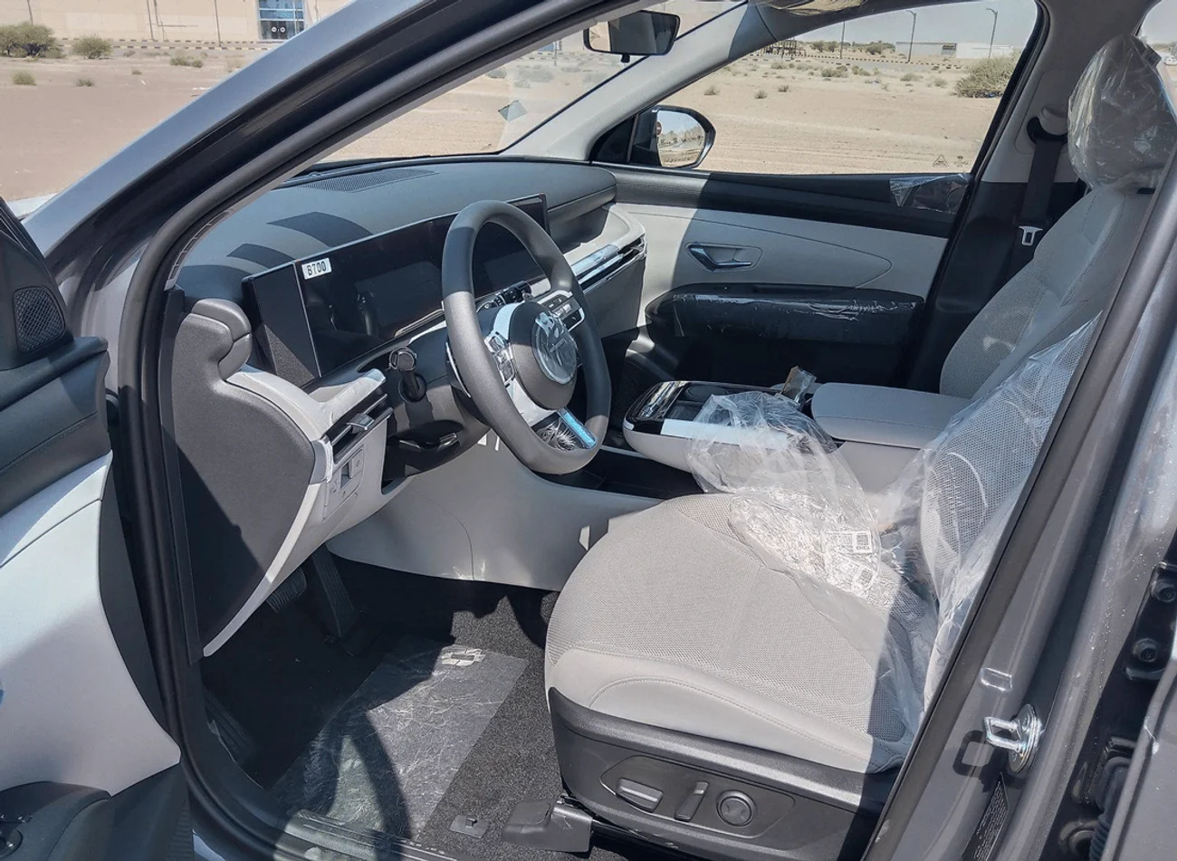 Hyundai Tucson 1.6L SR VS PLUS 2WD A/T 2026