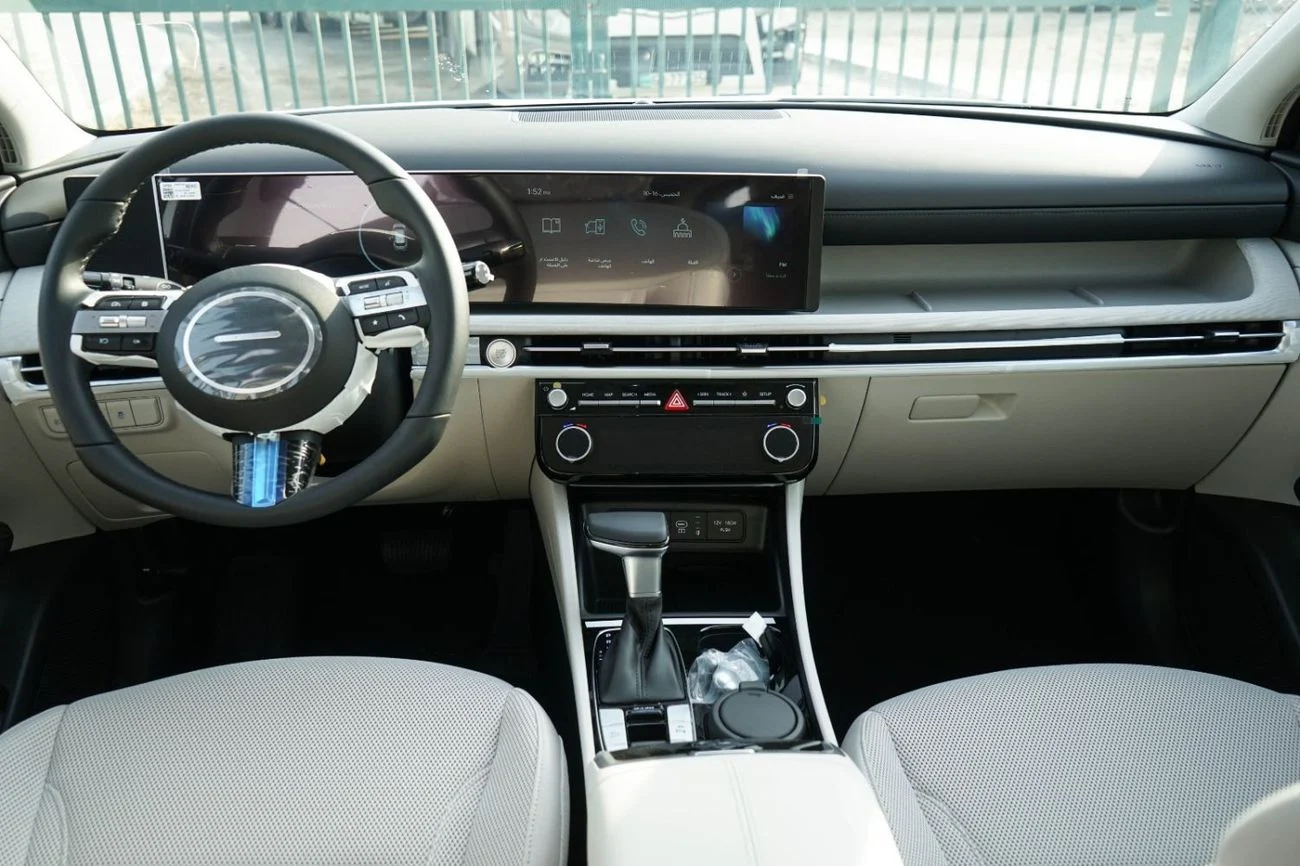 HYUNDAI TUCSON 2.0L PREMIUM MODEL 2026