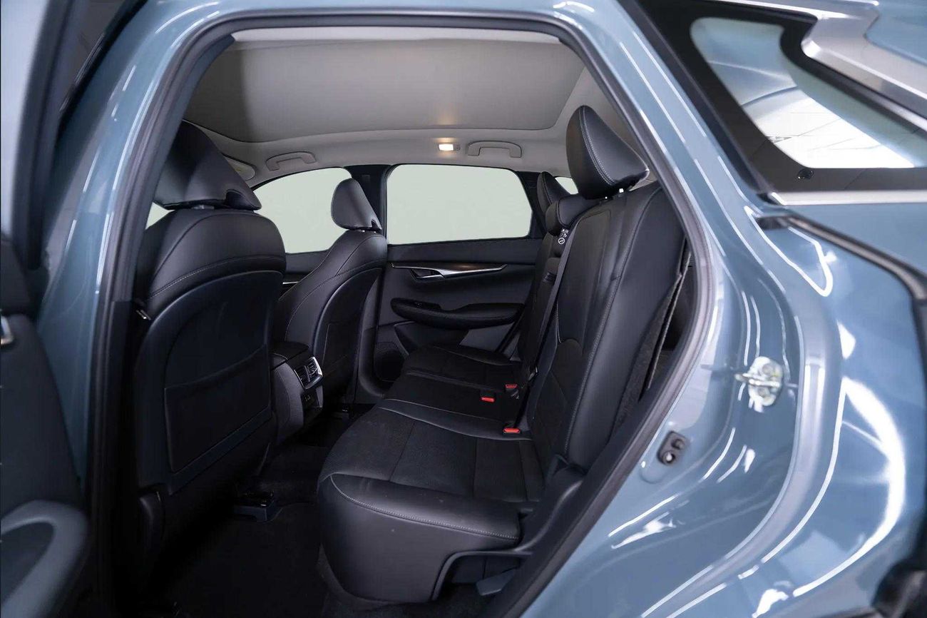 Infiniti QX50 LUXE 2.0 _2025 _ GREY