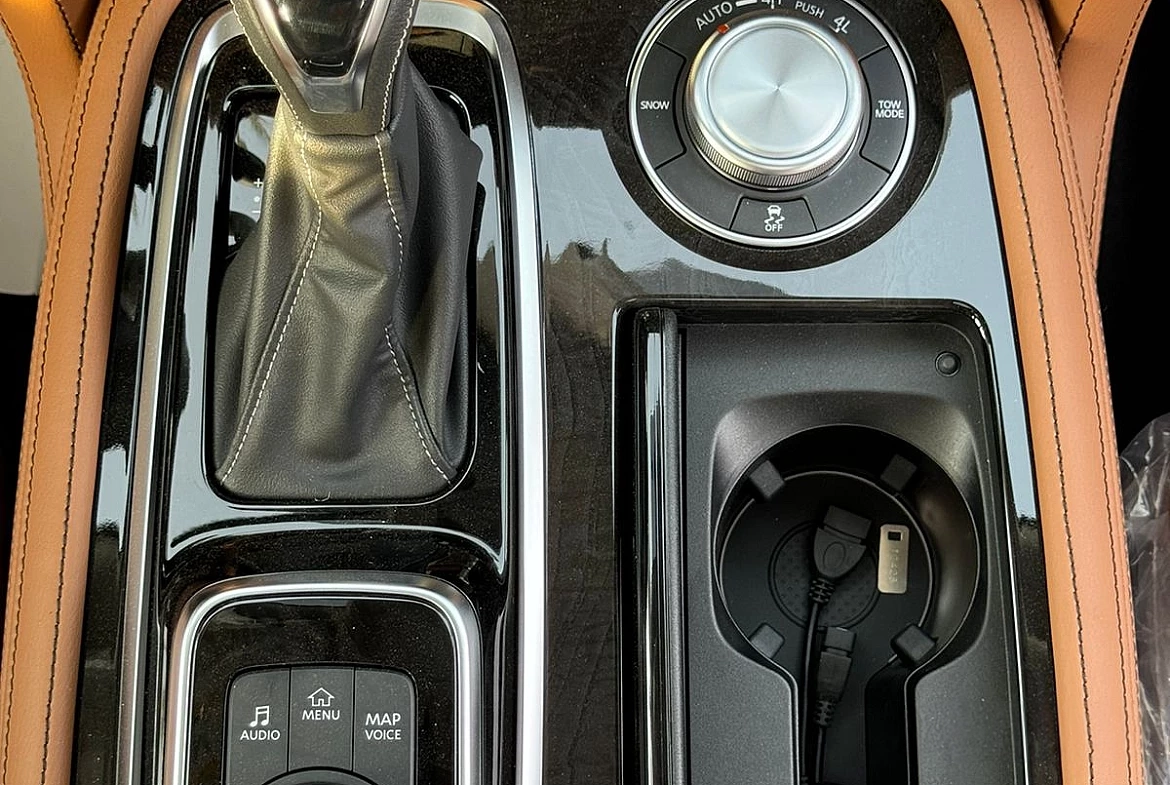 INFINITY QX80