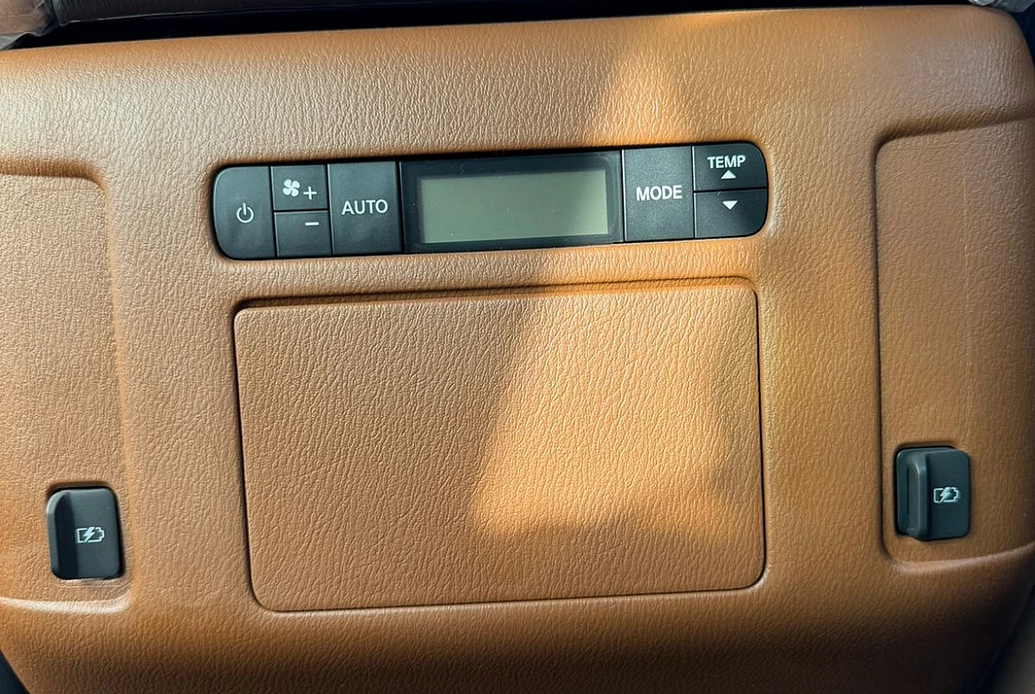 INFINITY QX80