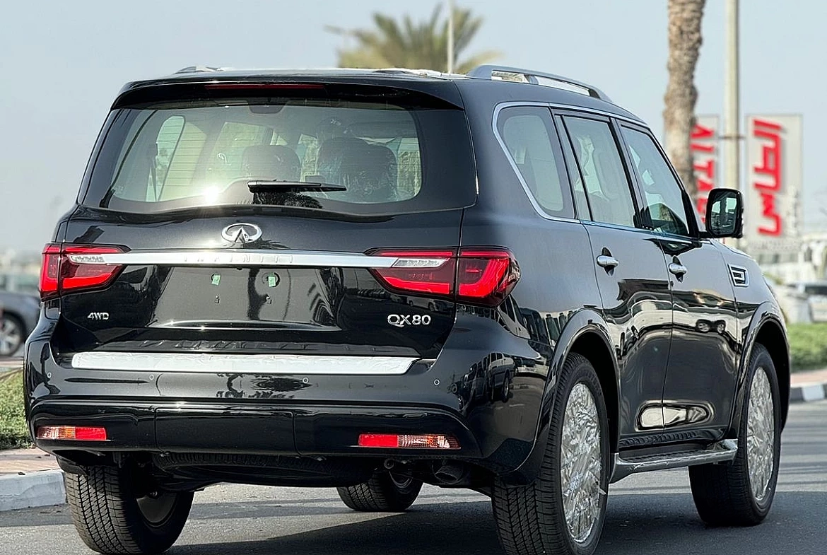 INFINITY QX80