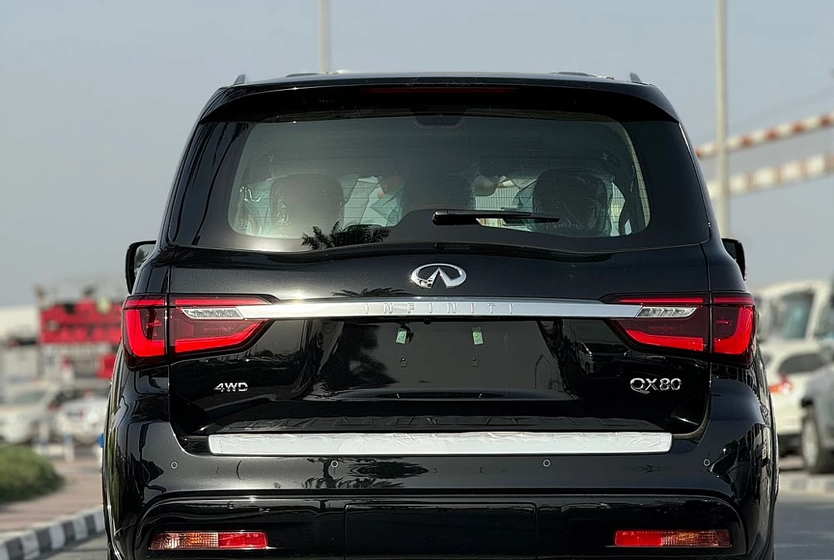 INFINITY QX80